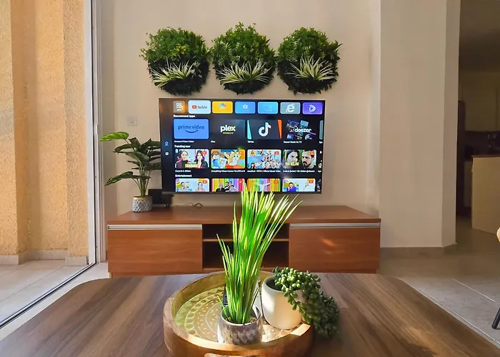 Css Cheeky Smart Superior 2bd Limnaria アパート *